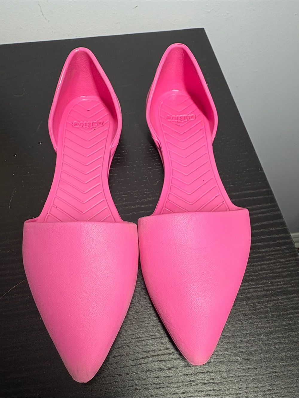 Native Shoes Women's Pink Flats